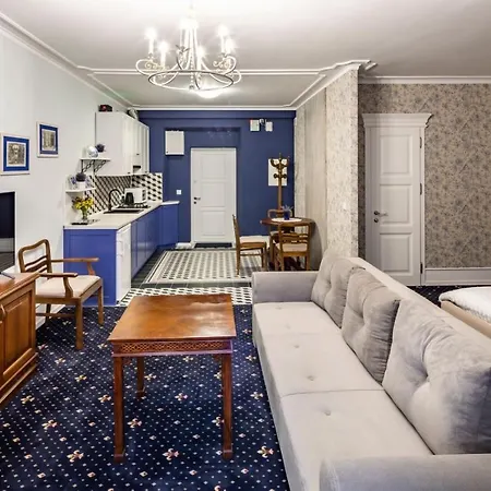 руська, 4 Lviv